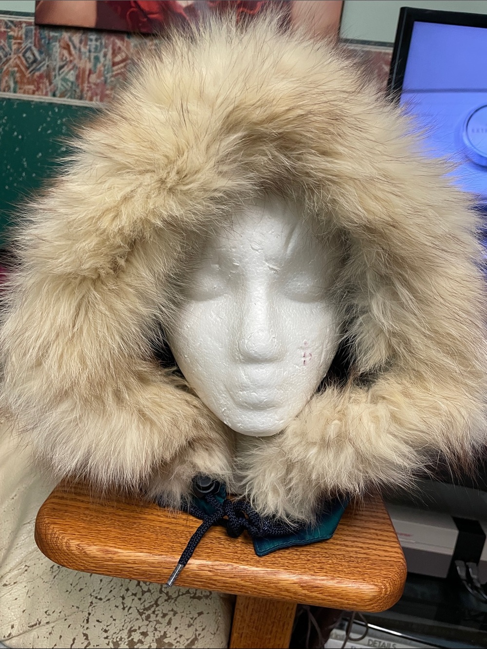 Vintage green real coyote Fur Trimmed Hood with toggle and ties at neck